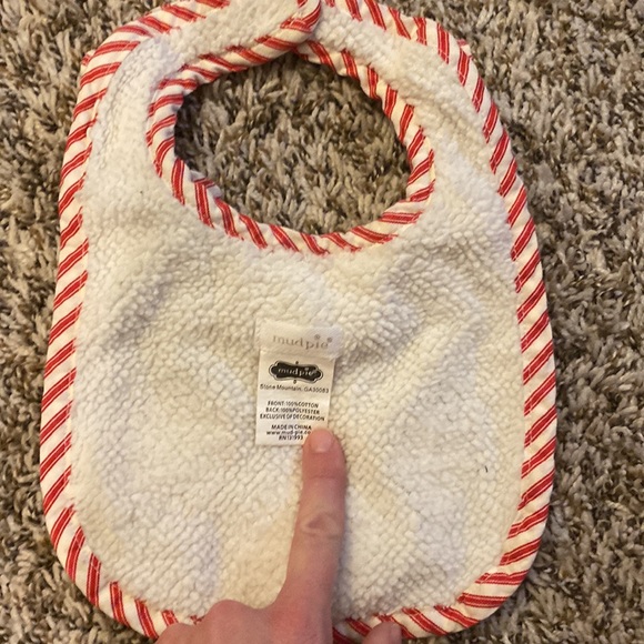 Mud pie Holiday Bib. - Picture 3 of 4